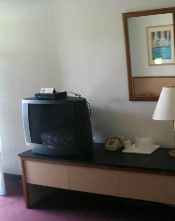 Budget Inn Wrightstown Экстерьер фото